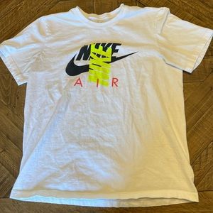 Men’s Nike Air T Shirt White The Nike Tee Size Large